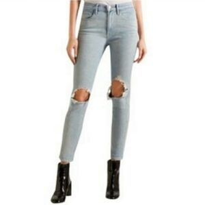 3X1 Distressed Jeans Light Wash SZ 26